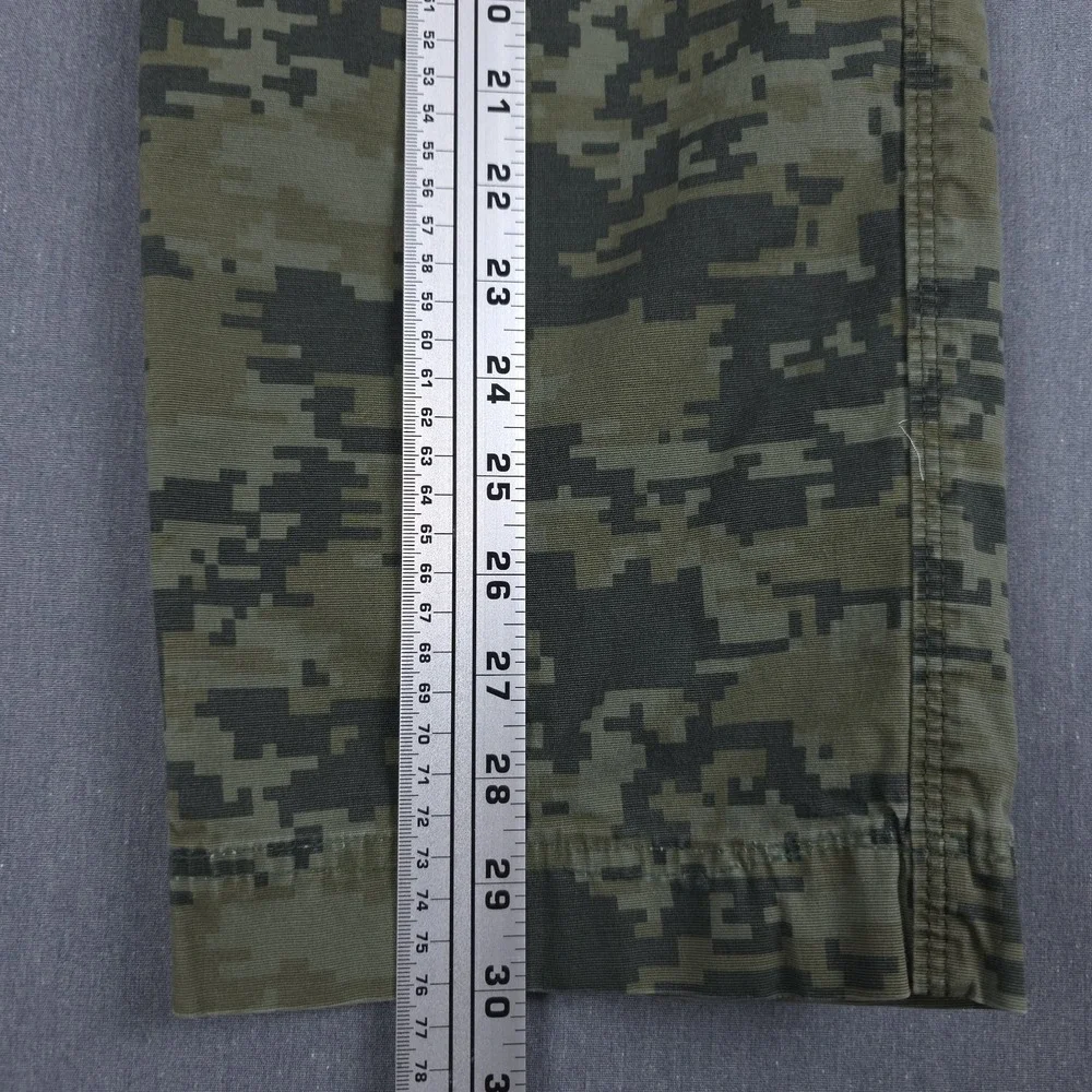 Under Armour‎ Cargo Pants Mens 38x32 (Fits 37x30) Digital Camo Tactical Military